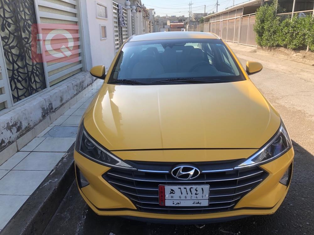 هیوندای ئەلەنترا